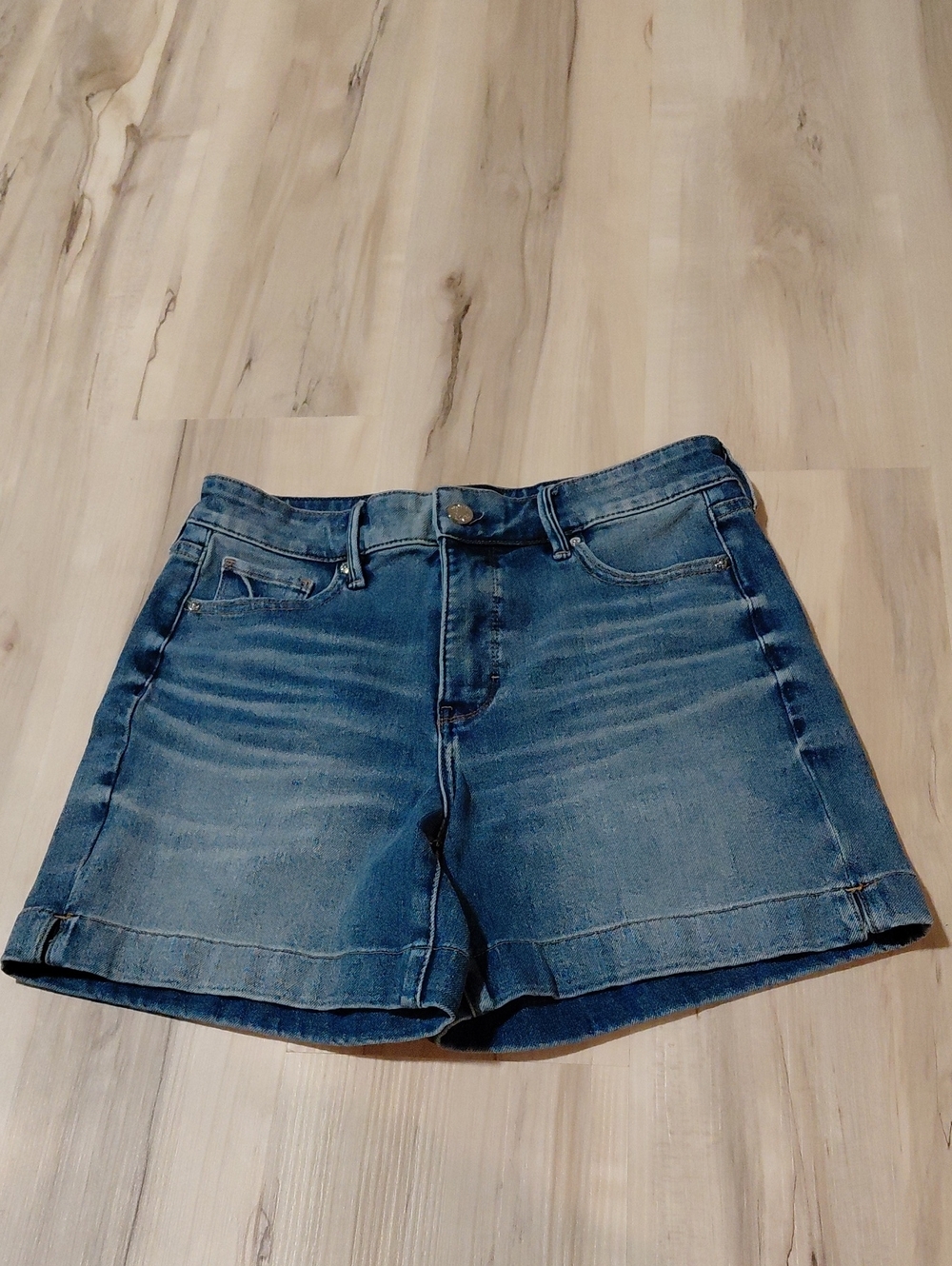 White House Black Market Medium Blue Denim Cuffed Jean Shorts